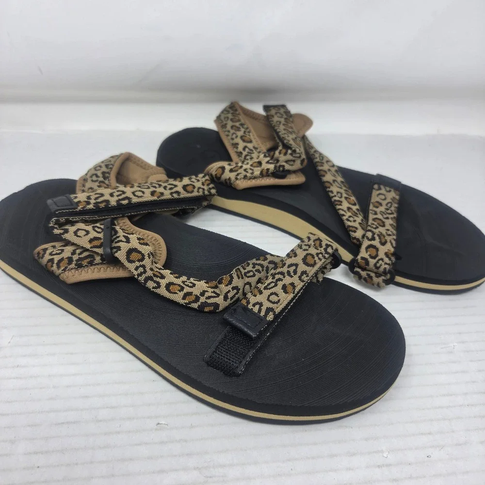 Leopard Strappy Sandals Womens 39 Black Tan Animal Print Sporty Gorpcore 808